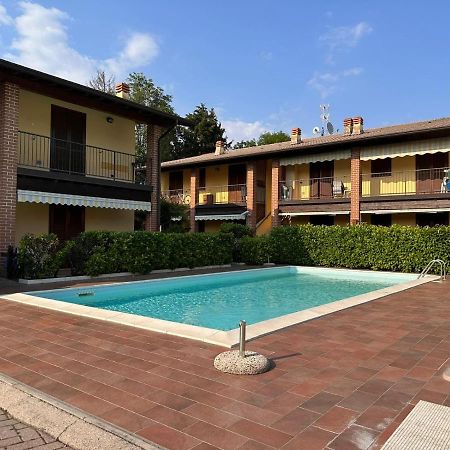 Pool - Marge Apartment - By Host4U Padenghe sul Garda Eksteriør bilde