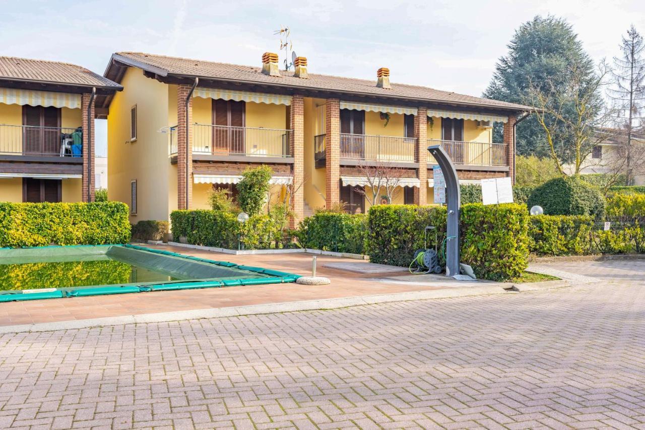 Pool - Marge Apartment - By Host4U Padenghe sul Garda Eksteriør bilde